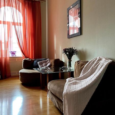 Світло Є! Історичний Центр! Apartman Kijev Kültér fotó