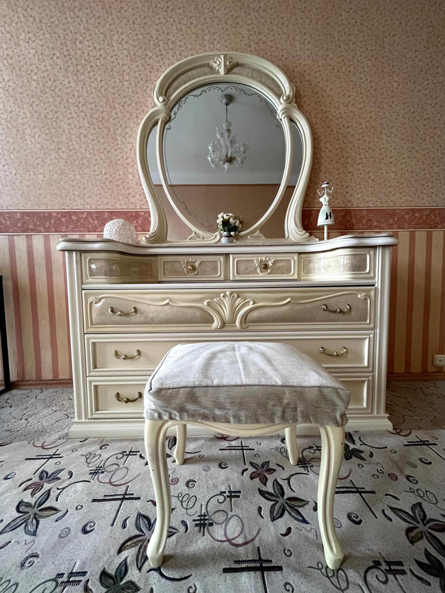 Світло Є! Історичний Центр! Apartman Kijev Kültér fotó