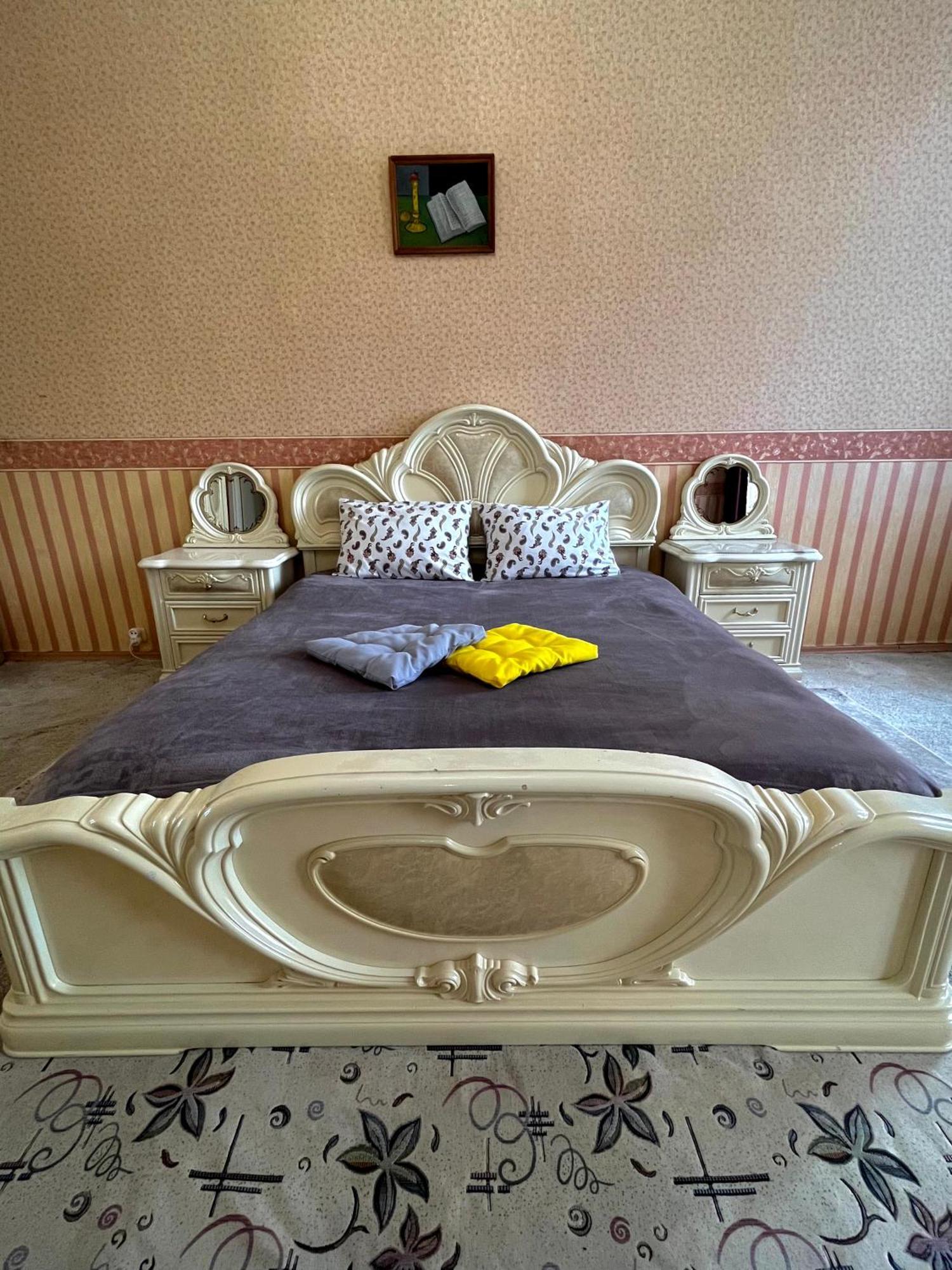 Світло Є! Історичний Центр! Apartman Kijev Kültér fotó